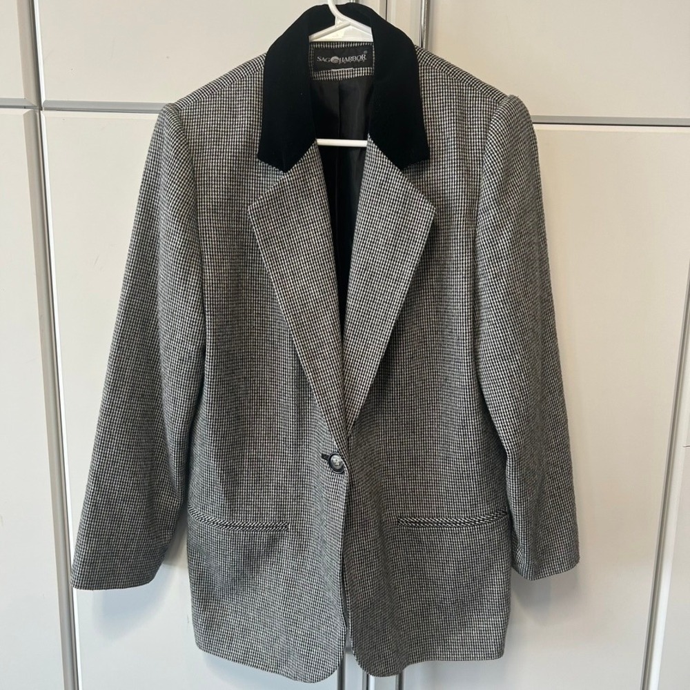 Sag Harbor Petite Blazer Vintage Houndstooth Velvet Collar Black White Jacket